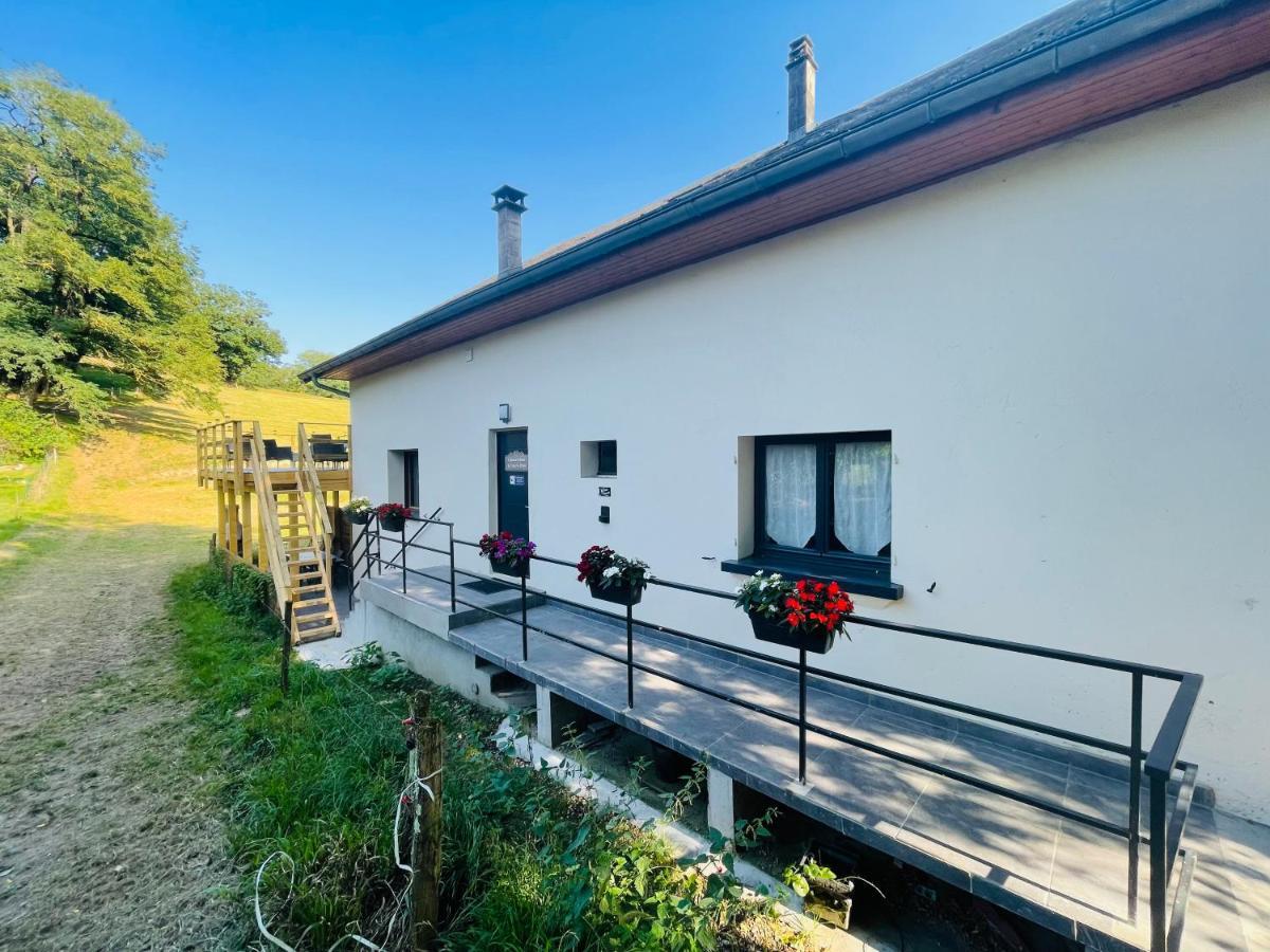 Le Lodge Du Pichat Sainte-Helene-du-Lac Exteriör bild